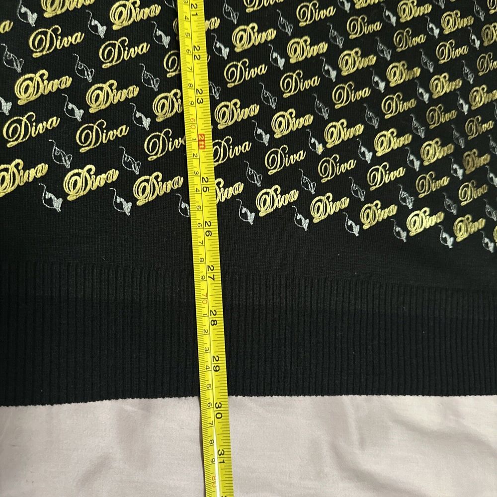 Baby Phat Women Size 2X Diva Spellout V-Neck Embellished Sweater Black Gold Y2K - Picture 10 of 10